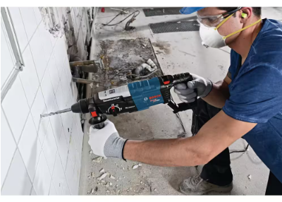 Bosch 8.5 Amp 1-1/8 in. SDS-Plus Variable Speed ​​Concrete Rotary Hammer with Carrying Case